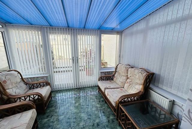 7 Cribbwr Square, Bridgend photo 5