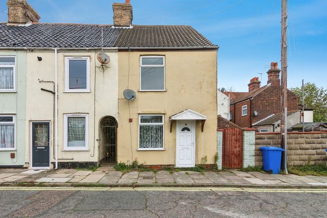 Thumbnail Terraced house to rent in St. Margarets Road, Lowestoft