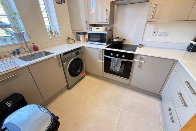 1, Thenford Mews, Northampton photo 3