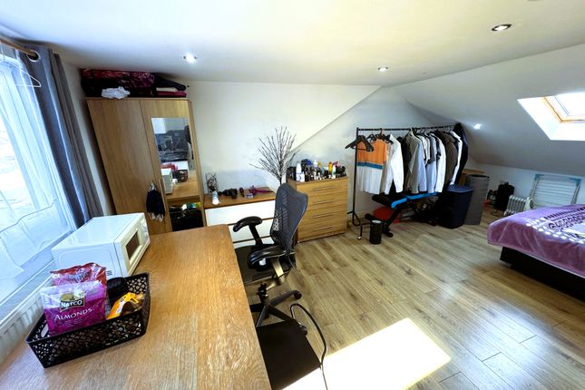 31, Windsor Road, Ilford photo 5