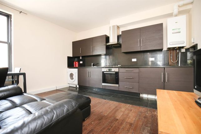 Flat to rent in Leazes Park Road, Newcastle Upon Tyne