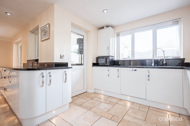Detached house for sale in Buntingbank Close, South Normanton, Alfreton, Derbyshire