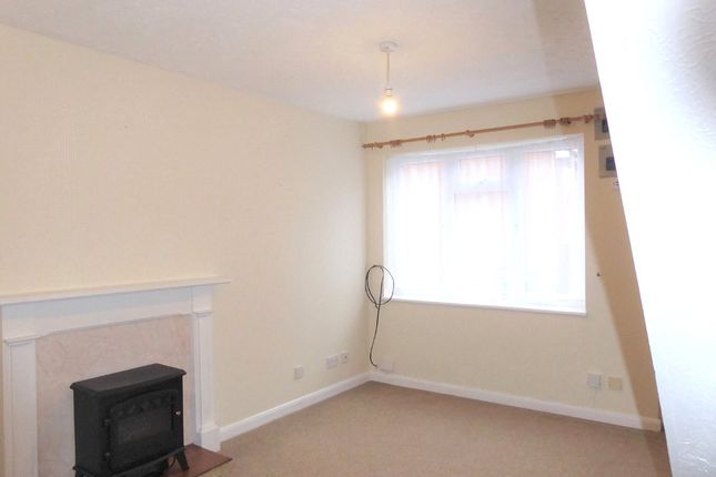 14, Pytchley Close, Luton photo 3