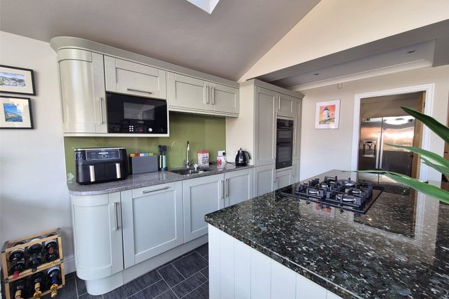 14, Mill Lane, Warrington photo 4