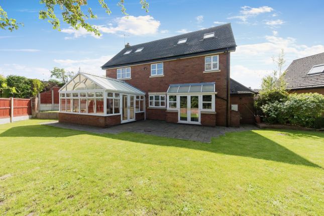 Detached house for sale in Pool View, Winterley, Sandbach, Cheshire