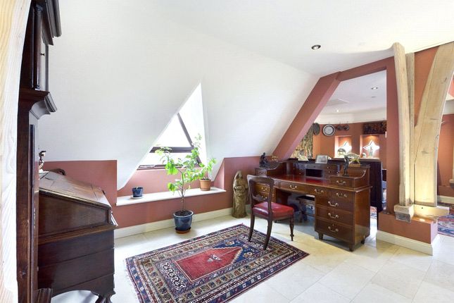 Flat for sale in The Gallery Apartments, Gloucester Road, Ross-On-Wye, Herefordshire