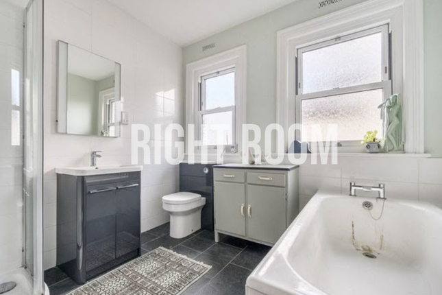 Room 1, 6 St. Catherines Road, Southampton photo 3