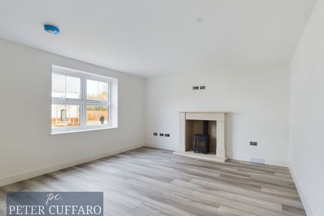 Plot 2, Walnut Tree Close, Nazeing photo 2