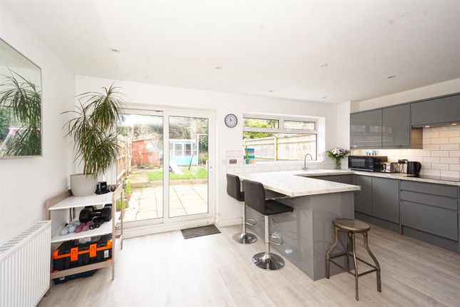 Thumbnail Terraced house for sale in Brookland Close, Hastings