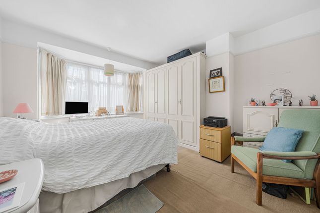 89 Worple Road, Isleworth photo 4