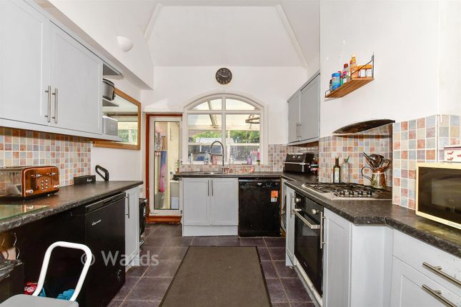 7, Station Road, Herne Bay photo 3