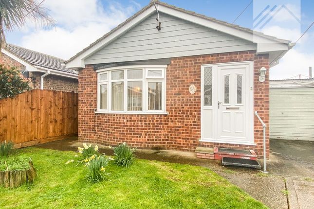 Thumbnail Bungalow for sale in Henson Avenue, Canvey Island