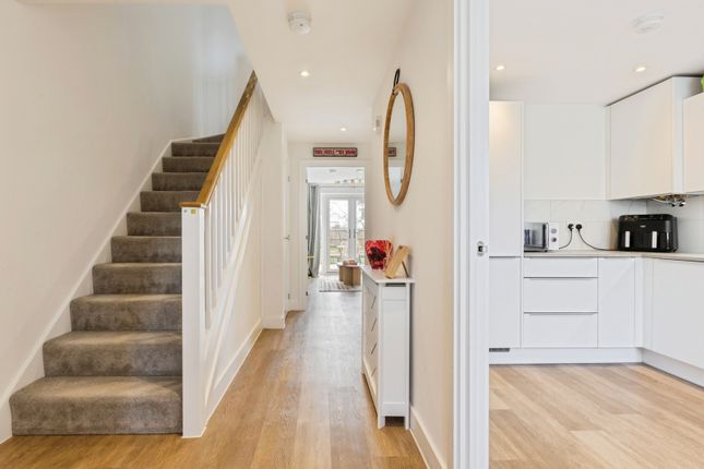 25, Saxon Heath Close, Norfolk photo 4