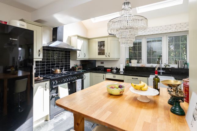 15, Kiln Lane, Betchworth photo 4