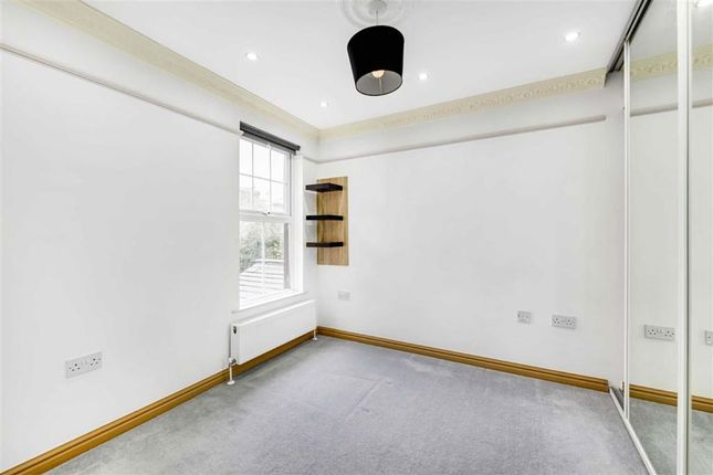 27, Stanley Gardens Road, Teddington photo 4