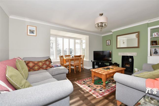 Thumbnail Semi-detached house for sale in Hawthorn Close, Hythe, Kent