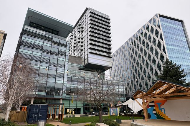 1-bed flat on 1010, 1, Pink, Salford, Salford Quays, £134,000