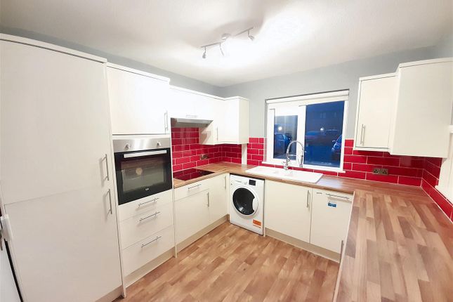 2 Meadow Court, Priestley Way, Bognor Regis photo 2