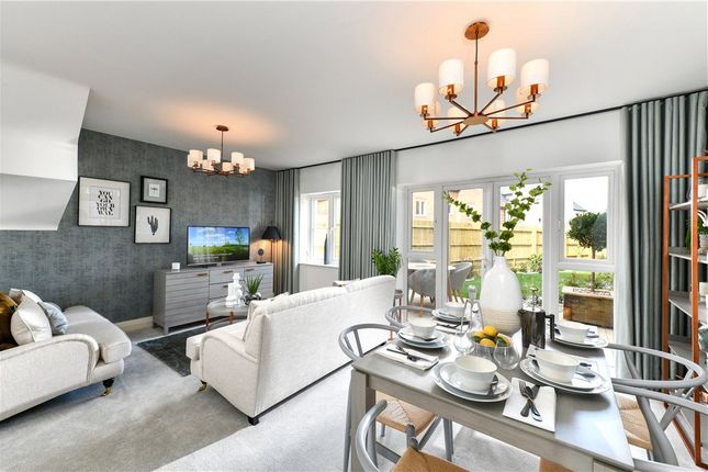 Thumbnail Flat for sale in Waters Reach At Woodhurst Park, Warfield, Berkshire