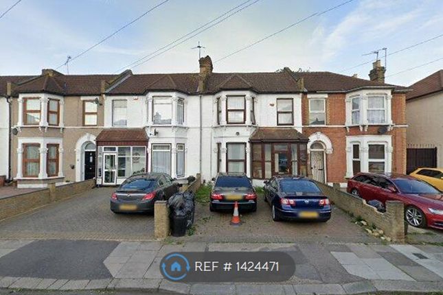 Thumbnail Room to rent in Grosvenor Road, Ilford