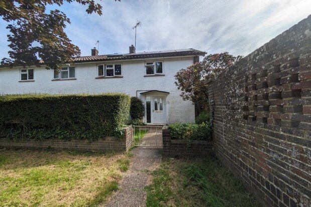Property to rent in 50 Drake Road, Crawley