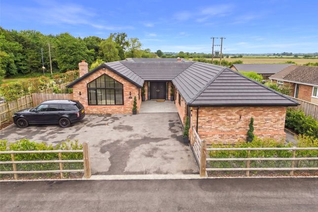 4-bed house on Drayton Lodge,, Park Lane, Cambridgeshire, £875,000
