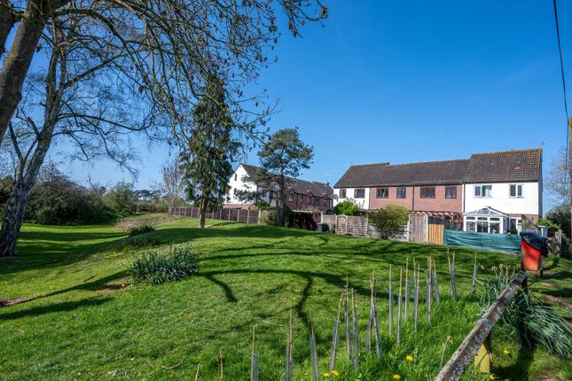 13 Willow Close, Alcester photo 3