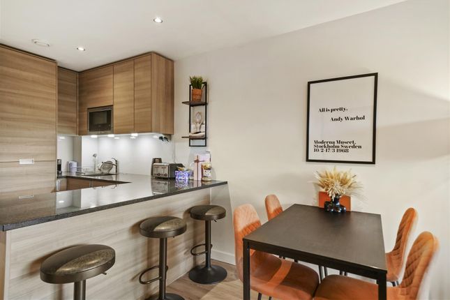 Flat for sale in Aerodrome Road, London