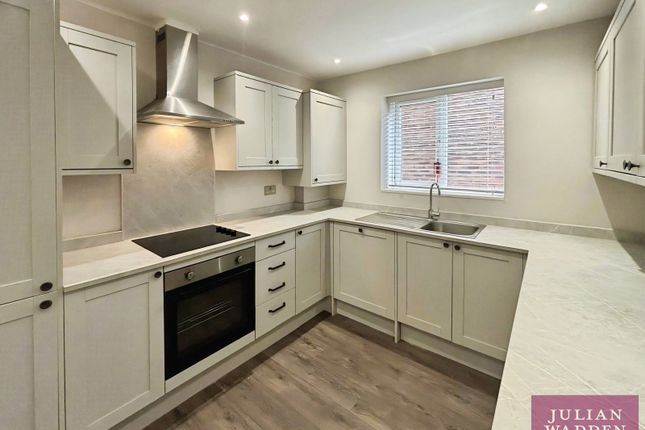 Flat 28 Spath Holme,, Holme Road, Manchester photo 4