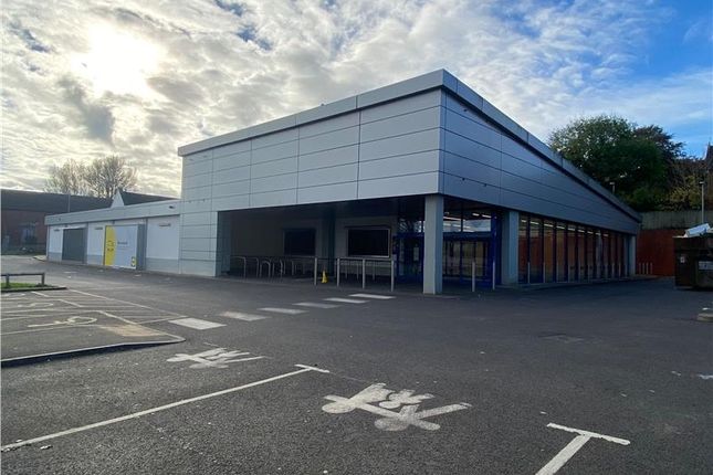 Thumbnail Retail premises to let in Former Lidl Premises, Town Meadows Way, Dovefield Retail Park, Uttoxeter
