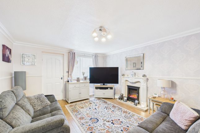 20, Langley Park, Hull photo 2