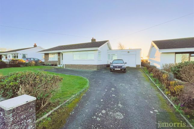 3 bed detached bungalow for sale in Tanygroes, Cardigan SA43