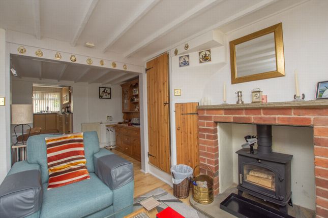 9 School Cottage, The Street, Dover photo 2