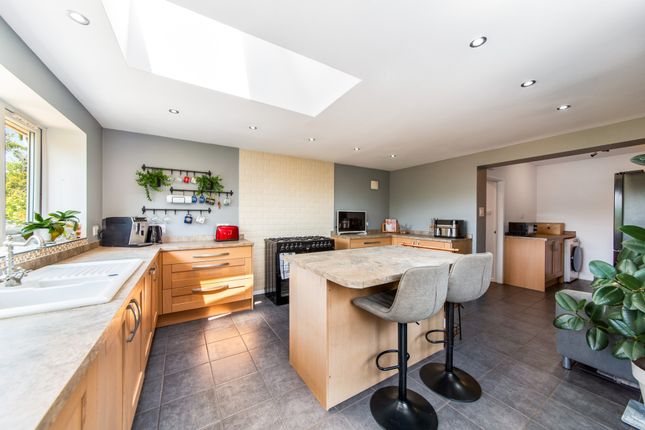 48, Tagwell Road, Droitwich photo 4