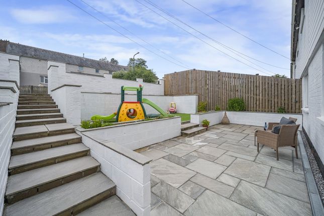 8, Attlee Way, Tredegar photo 2