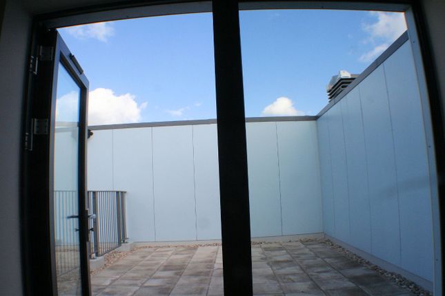 29, Galton Court, Colindale photo 2