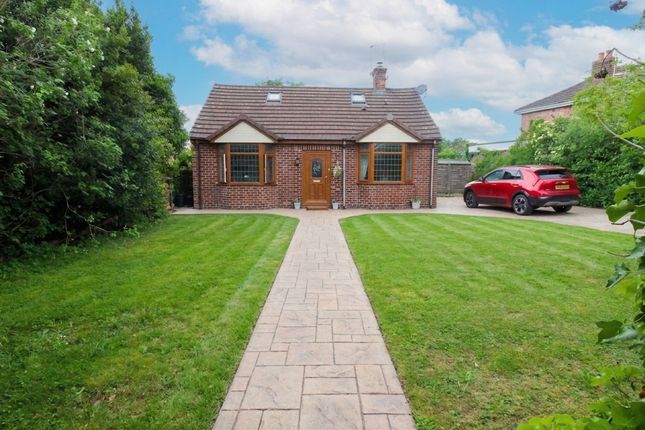 4-bed house on Dolwyn South Lane, Buckley, £375,000