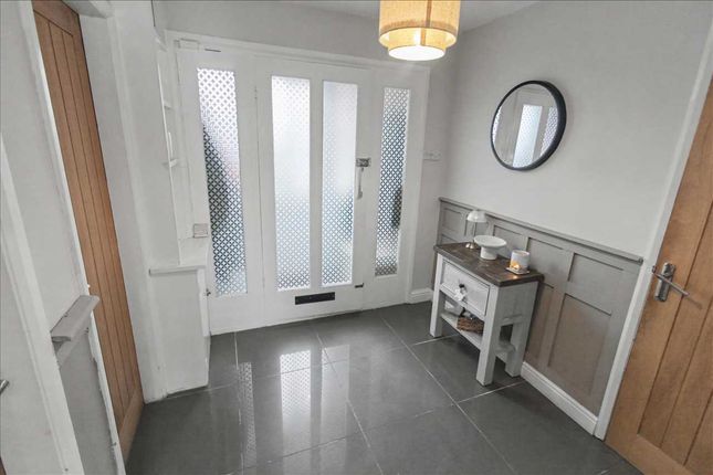 41, Queens Drive, Nottingham photo 2