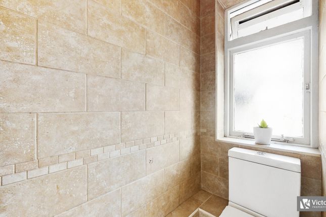 13, Solebay Street, London photo 4