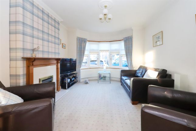 End terrace house for sale in Richmond Avenue, Hillingdon