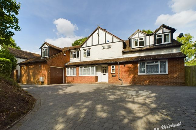 Thumbnail Detached house for sale in Plantation Road, Leighton Buzzard