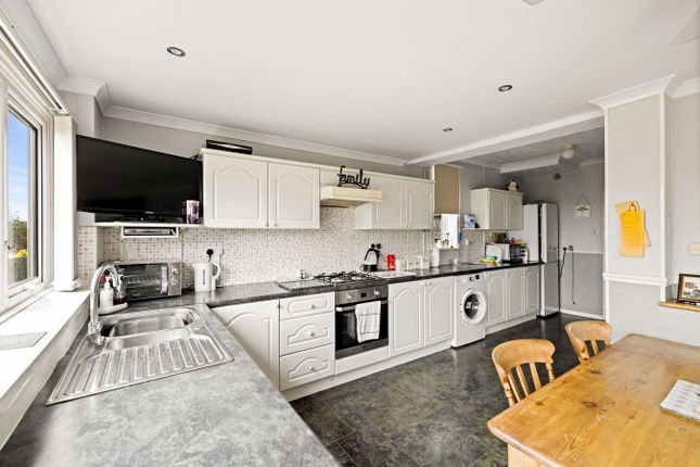 59, Joyes Road, Folkestone photo 4