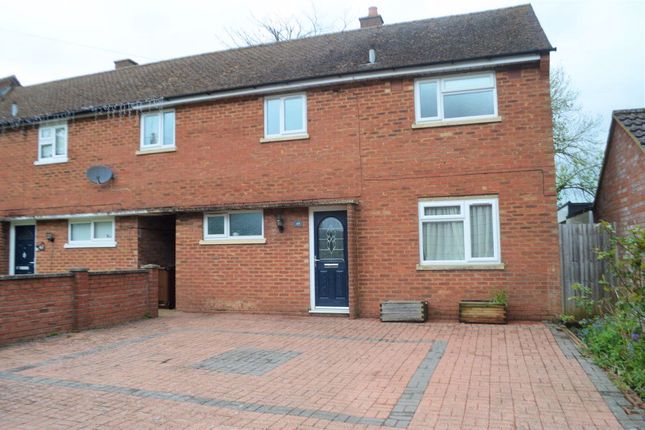 Thumbnail Property to rent in Cavan Drive, St Albans, Hertfordshire