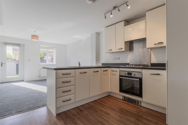 39, Nelsons Way, Southam photo 4