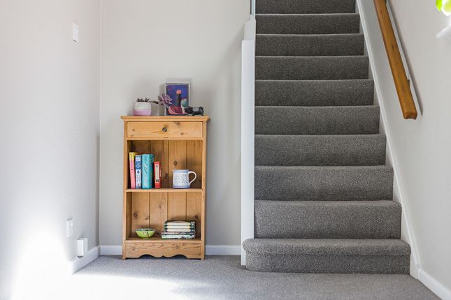 2, Coppock Close, Oxford photo 4