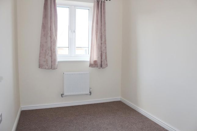 End terrace house to rent in Didcot, Oxfordshire
