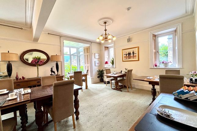 Sheriff Lodge, 51, Dimple Road, Matlock photo 3