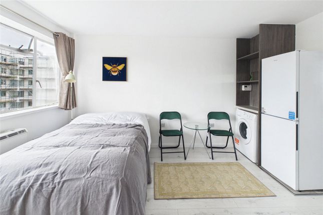 Flat 79, Pullman Court,, Streatham Hill, London photo 4