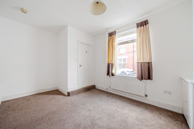 43A,, Cherry Road, Cheshire photo 2