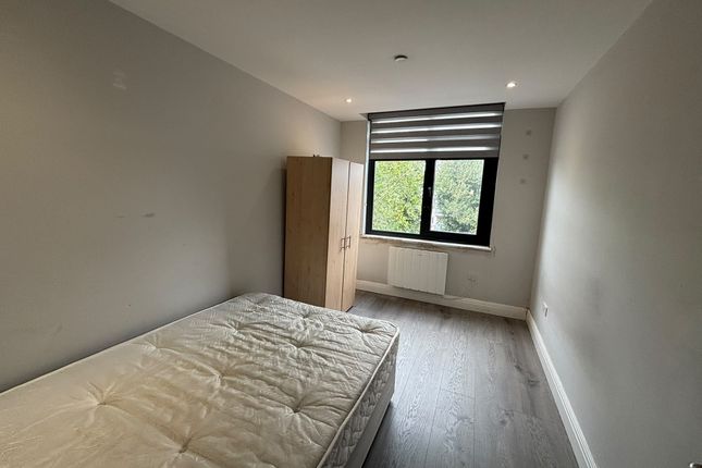 Unit 1-2, 760-762, Barking Road, LONDON photo 4